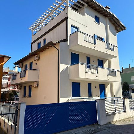 Residence Stefania - Agenzia Cocal Caorle Extérieur photo