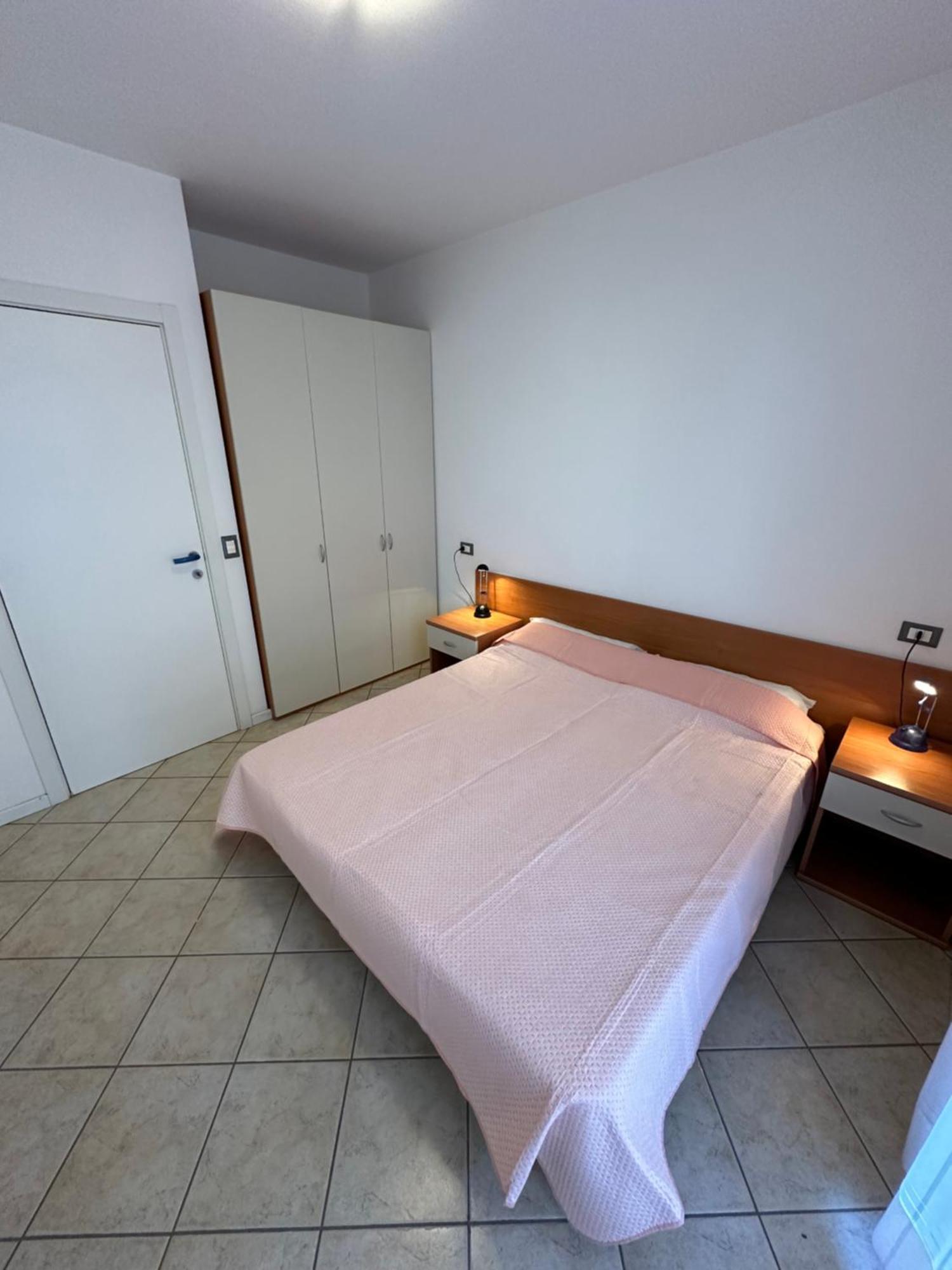 Residence Stefania - Agenzia Cocal Caorle Extérieur photo